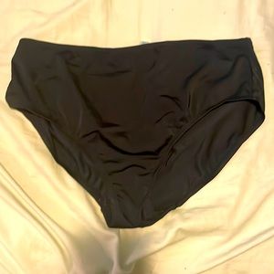 Black bikini bottoms size 18